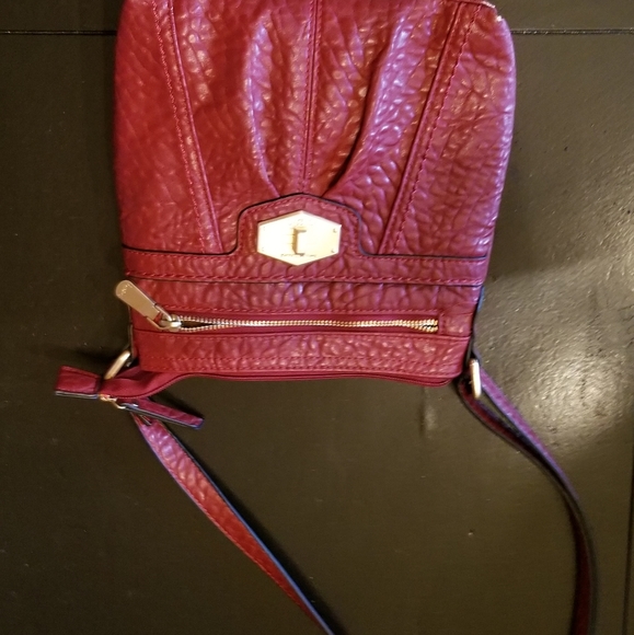Medium red purse - Picture 2 of 3
